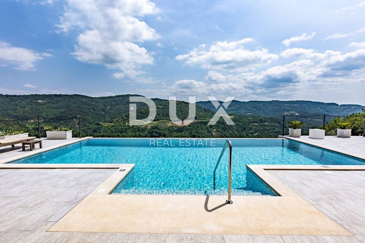 ISTRA, CEROVLJE - Hipokratova hacienda s športnim igriščem! REDKO!