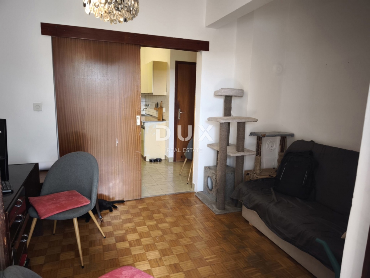 ISTRA, PAZIN - PRILOŽNOST! Prostorno trisobno stanovanje velikosti 78 m² na odlični lokaciji!