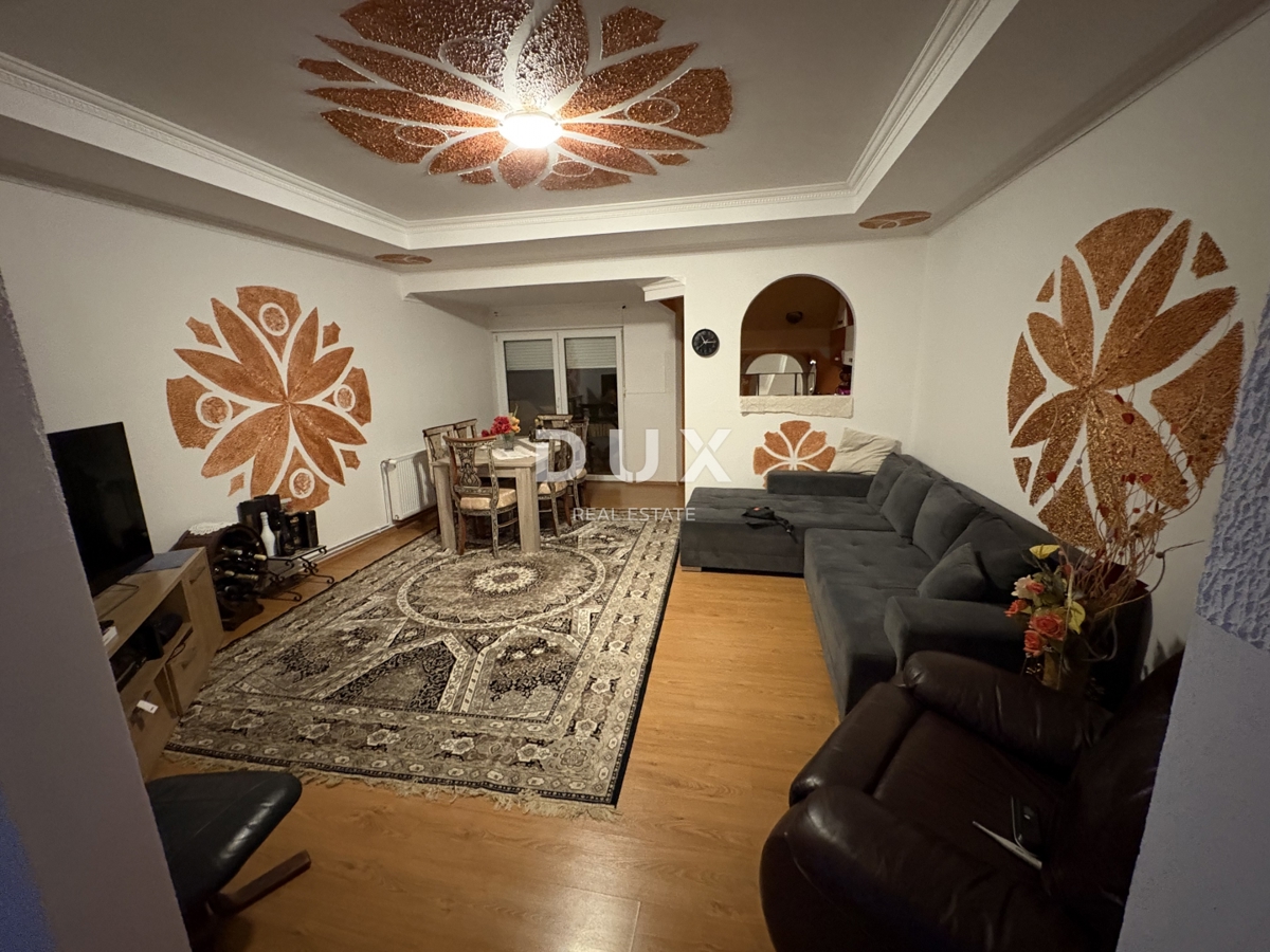 ZAGREB, DONJA DUBRAVA - Hiša z investicijskim potencialom