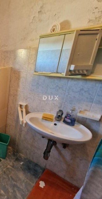 Hiša Vrh, Krk, 140m2