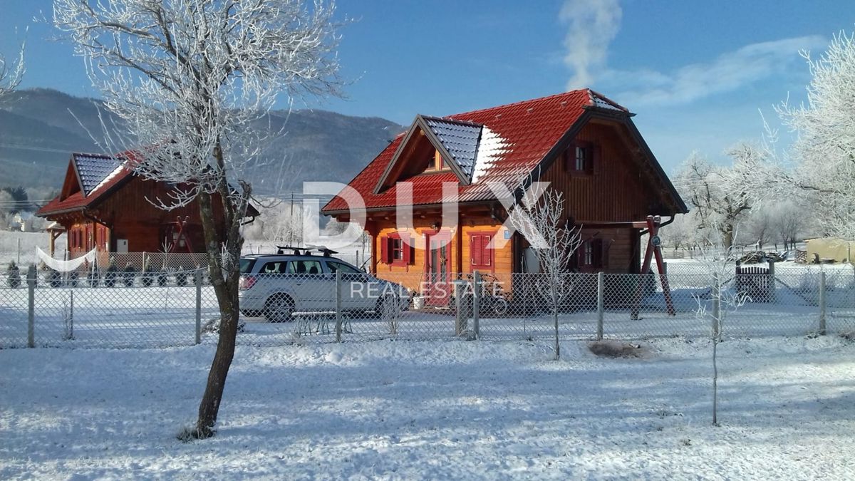 OTOČAC, LIČKO LEŠČE - Hiša v naravi z bazenom