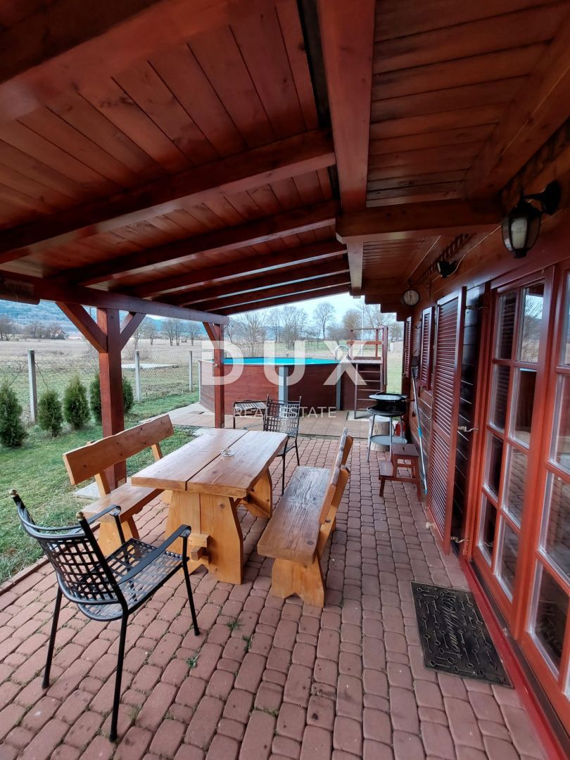 OTOČAC, LIČKO LEŠČE - Hiša v naravi z bazenom