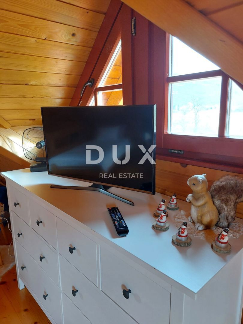 OTOČAC, LIČKO LEŠČE - Hiša v naravi z bazenom