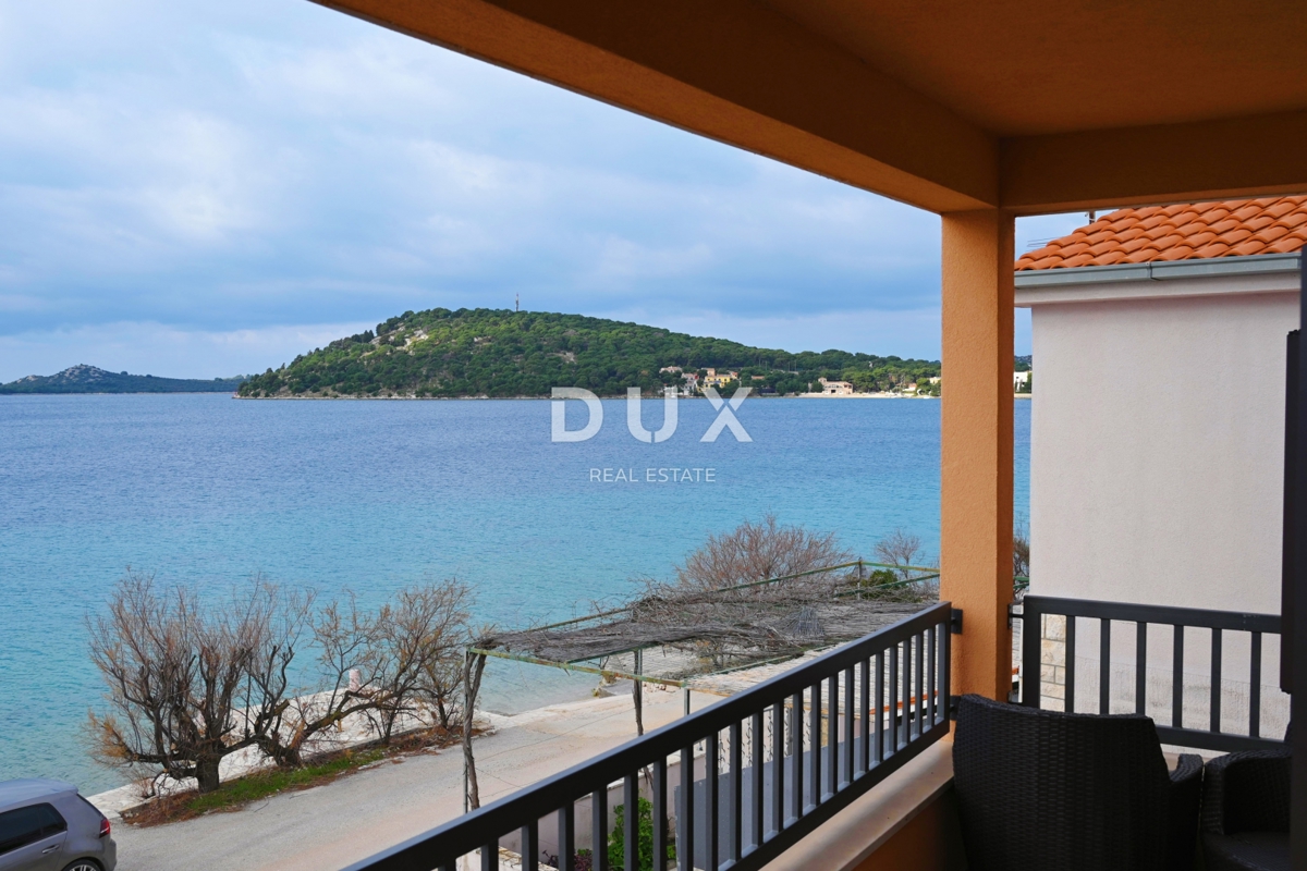 Hiša Zatoglav, Rogoznica, 400m2