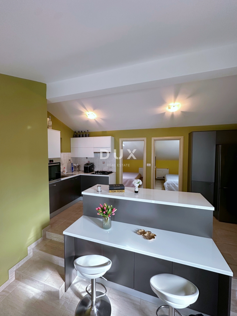 Hiša Zatoglav, Rogoznica, 400m2