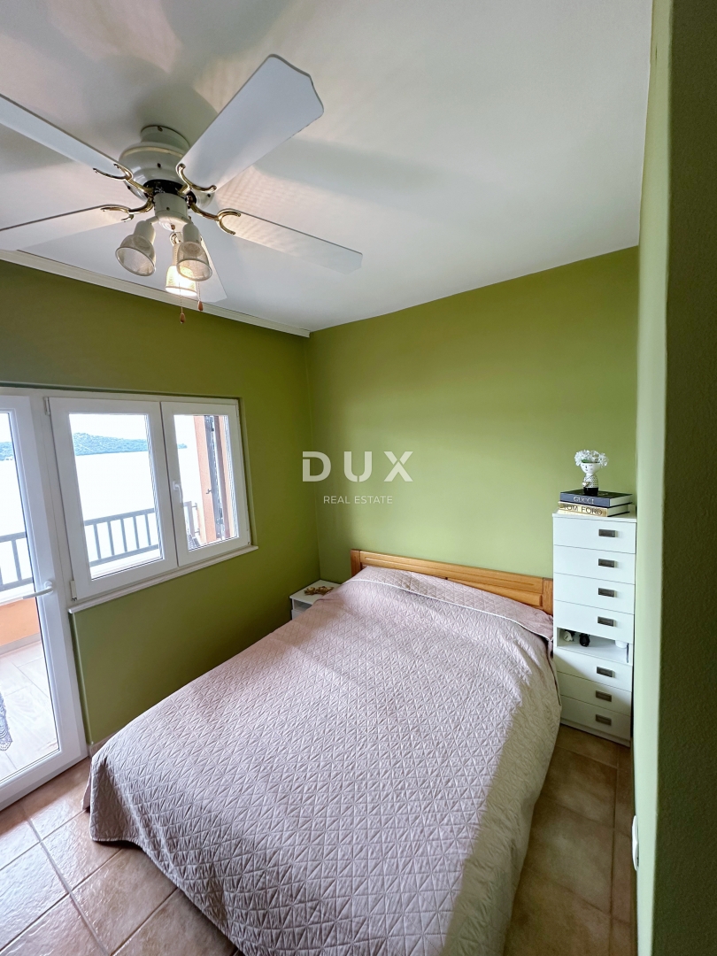 Hiša Zatoglav, Rogoznica, 400m2