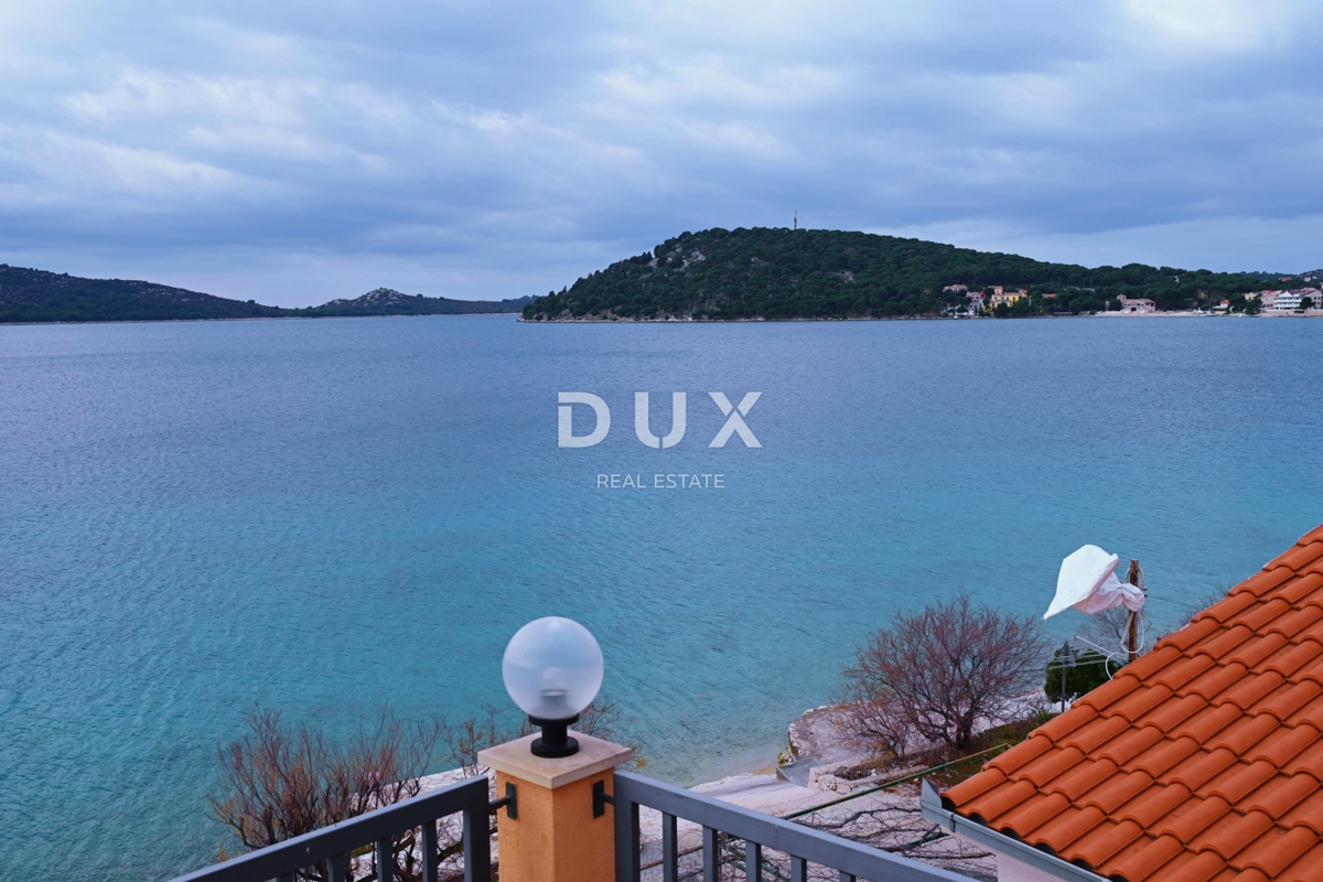 Hiša Zatoglav, Rogoznica, 400m2