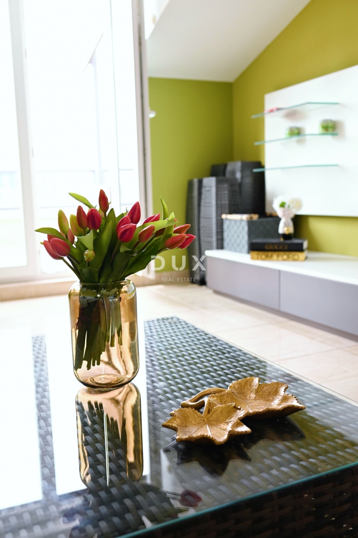 Hiša Zatoglav, Rogoznica, 400m2