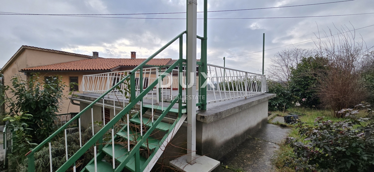 ISTRA,LABIN - Prostorna hiša blizu centra mesta