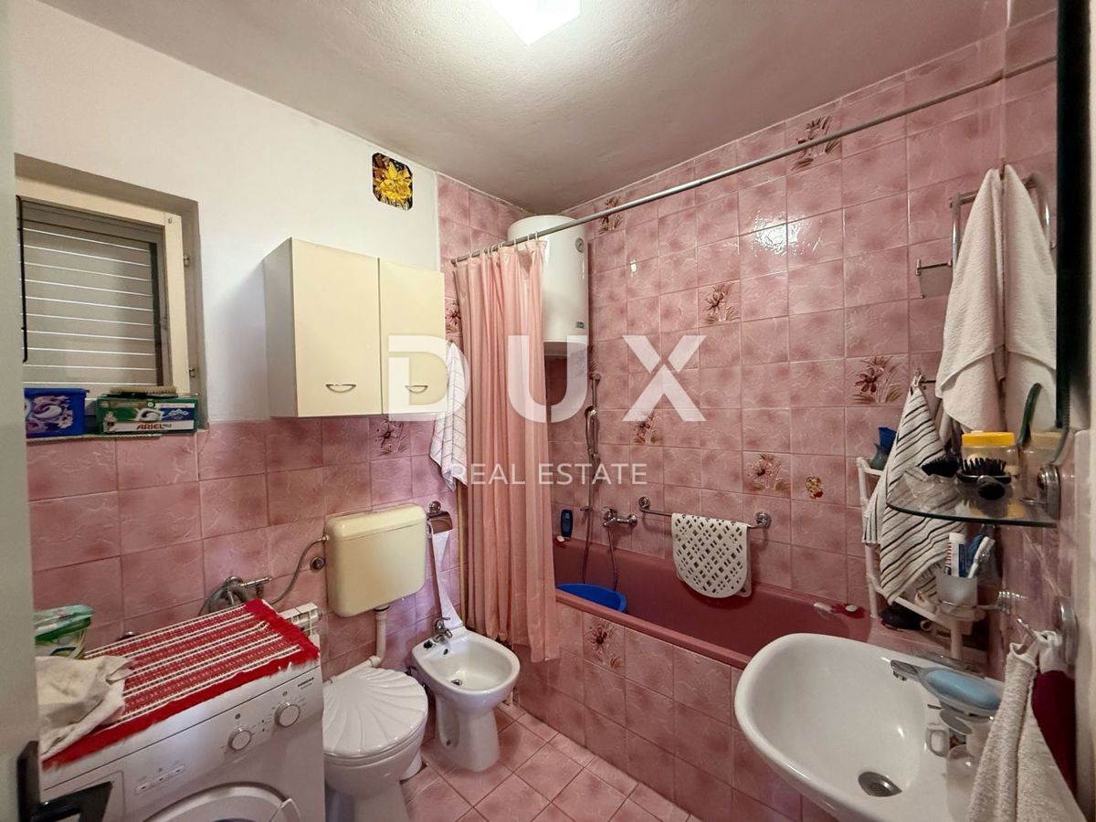 ISTRA,LABIN - Prostorna hiša blizu centra mesta