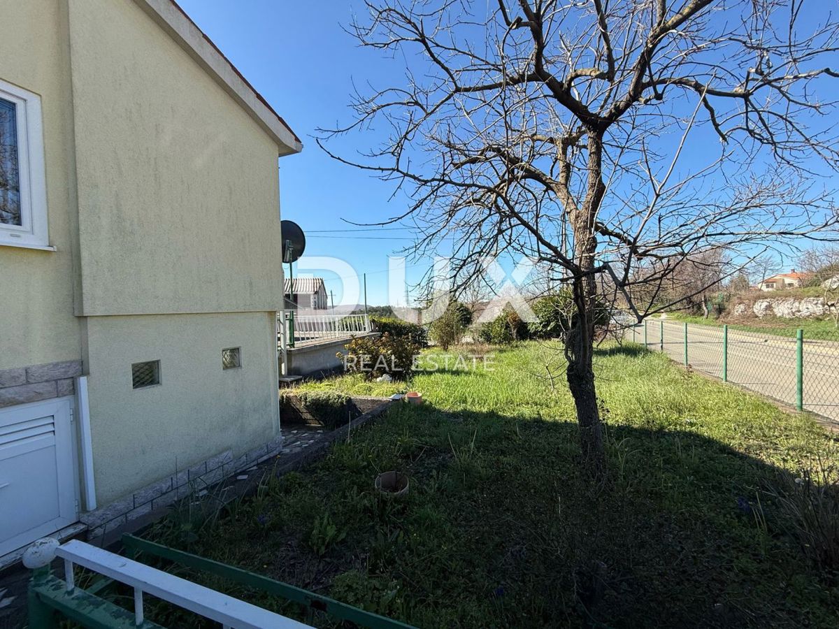 ISTRA,LABIN - Prostorna hiša blizu centra mesta