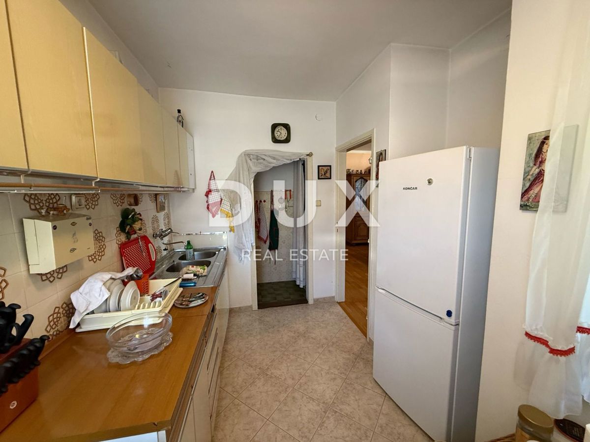 ISTRA,LABIN - Prostorna hiša blizu centra mesta