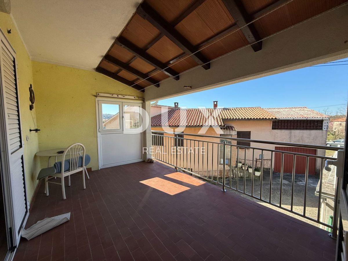 ISTRA,LABIN - Prostorna hiša blizu centra mesta