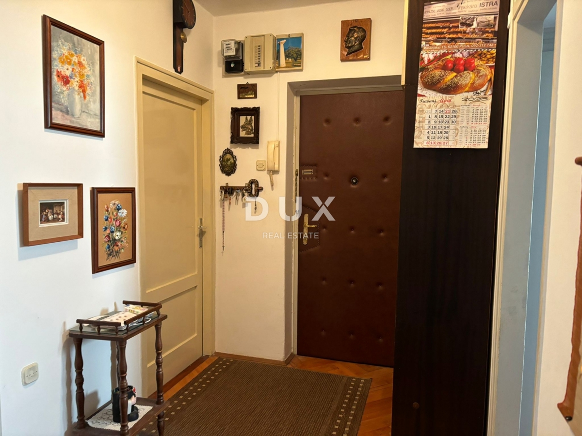 ISTRA, PULA - Stanovanje blizu centra z dvema terasama! Ekskluzivna prodaja!
