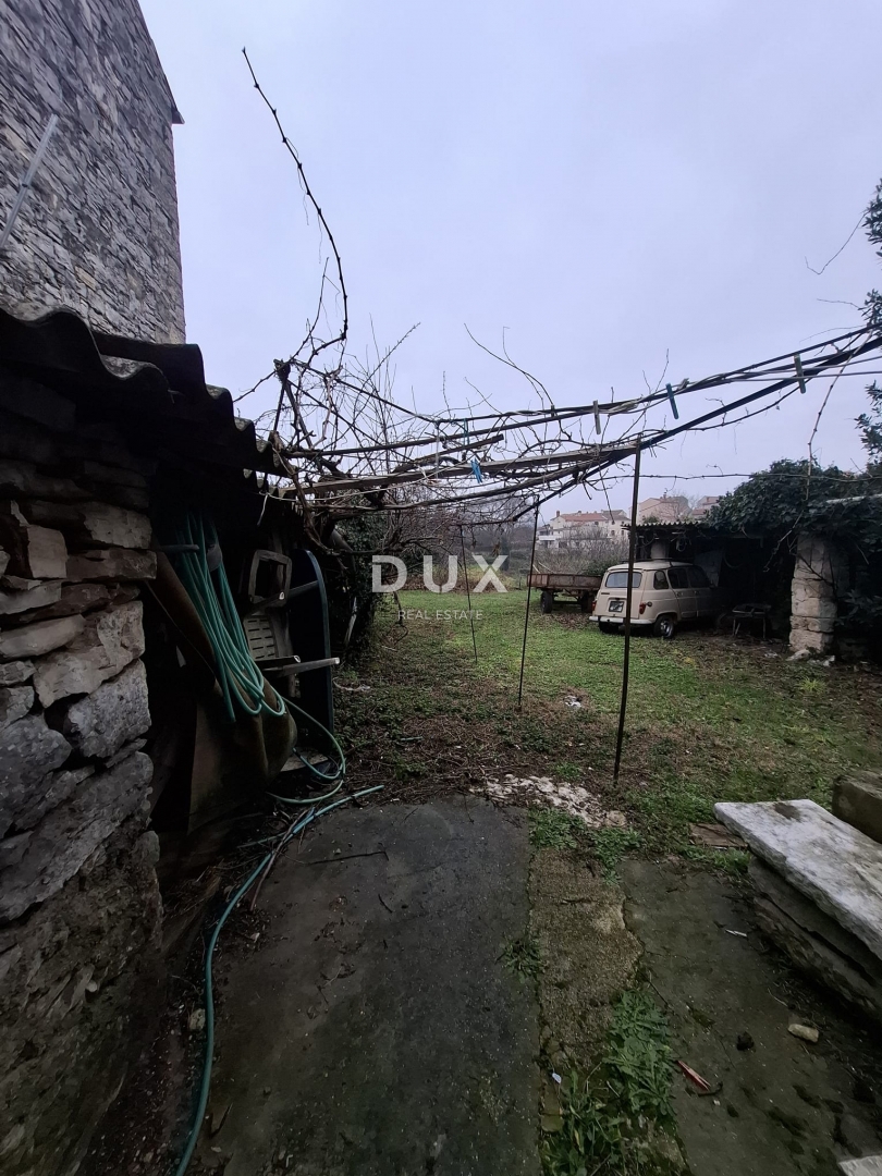 ISTRA, BALE - Hiša na odlični lokaciji