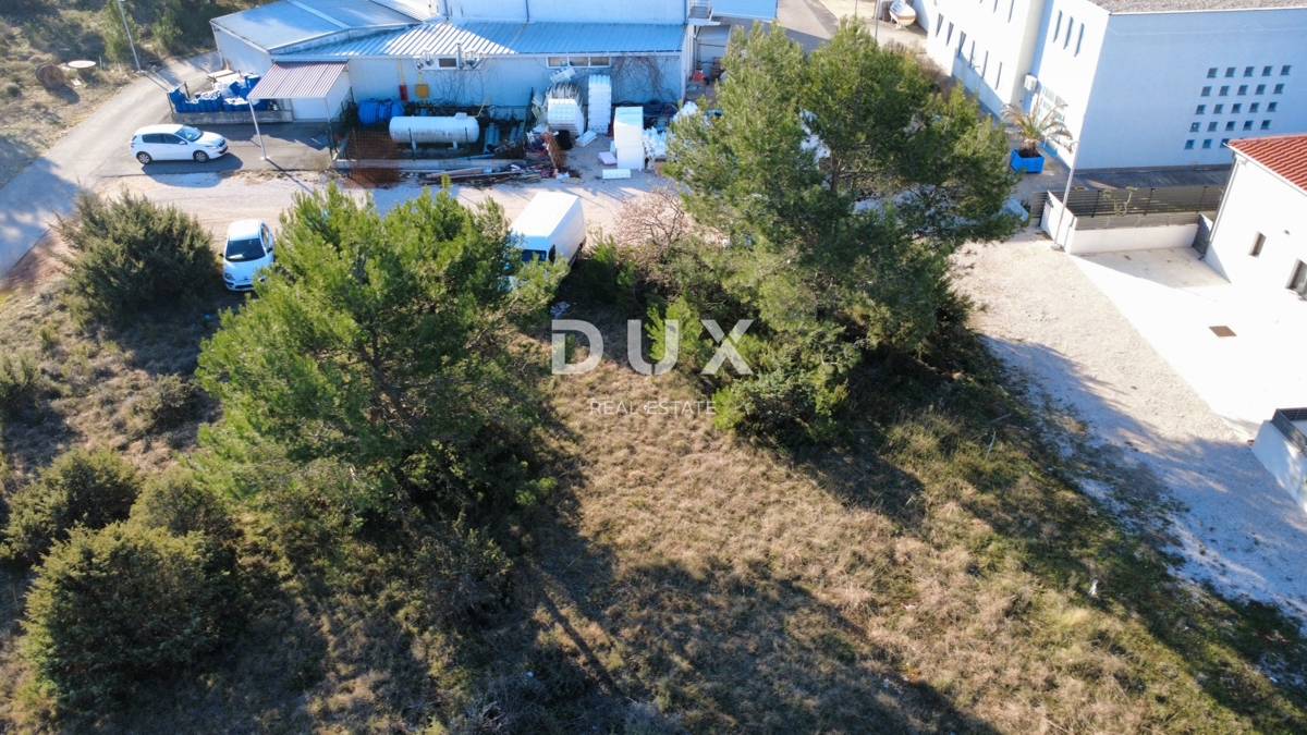 ZADAR, ZATON - Gradbeno zemljišče 522 m2, pravilne oblike