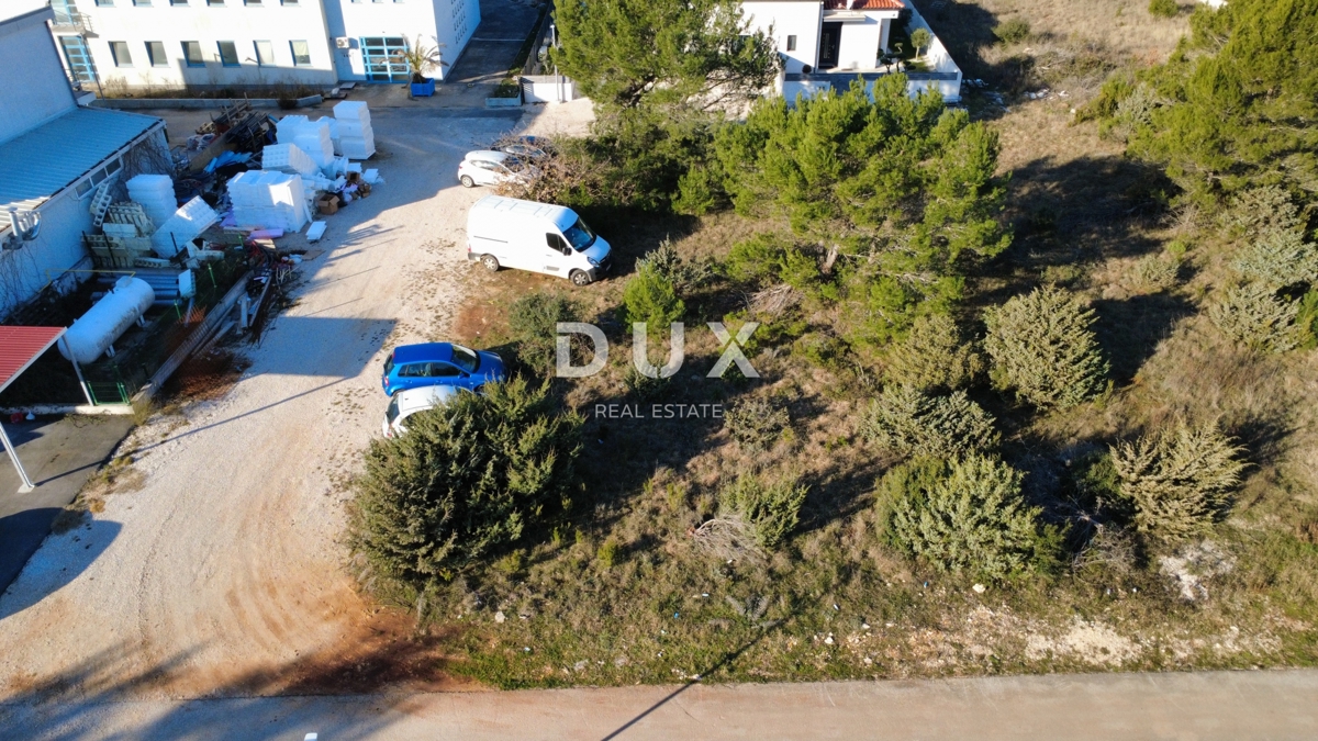 ZADAR, ZATON - Gradbeno zemljišče 522 m2, pravilne oblike