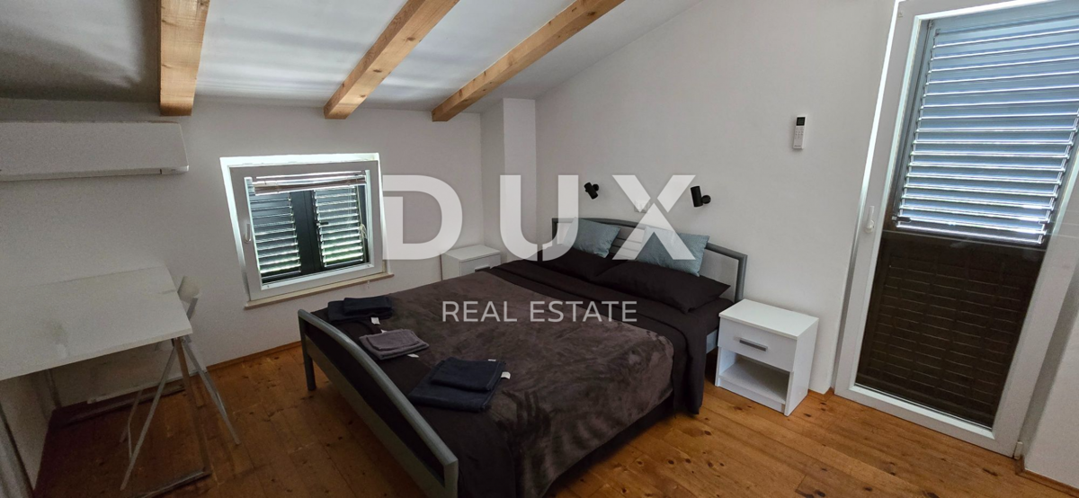 ISTRA, ŽMINJ - Počitniška hiša na osamljeni lokaciji z bazenom in jacuzzijem