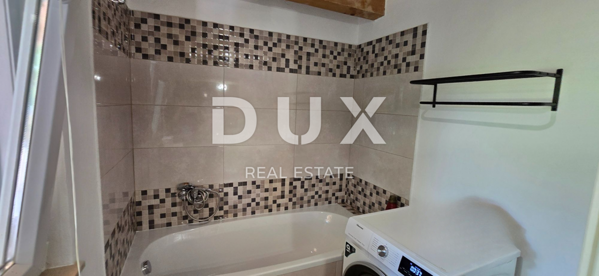 ISTRA, ŽMINJ - Počitniška hiša na osamljeni lokaciji z bazenom in jacuzzijem