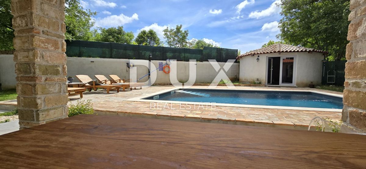 ISTRA, ŽMINJ - Počitniška hiša na osamljeni lokaciji z bazenom in jacuzzijem