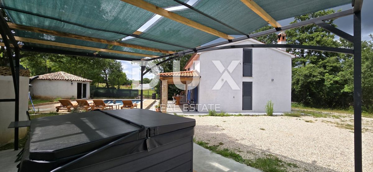 ISTRA, ŽMINJ - Počitniška hiša na osamljeni lokaciji z bazenom in jacuzzijem