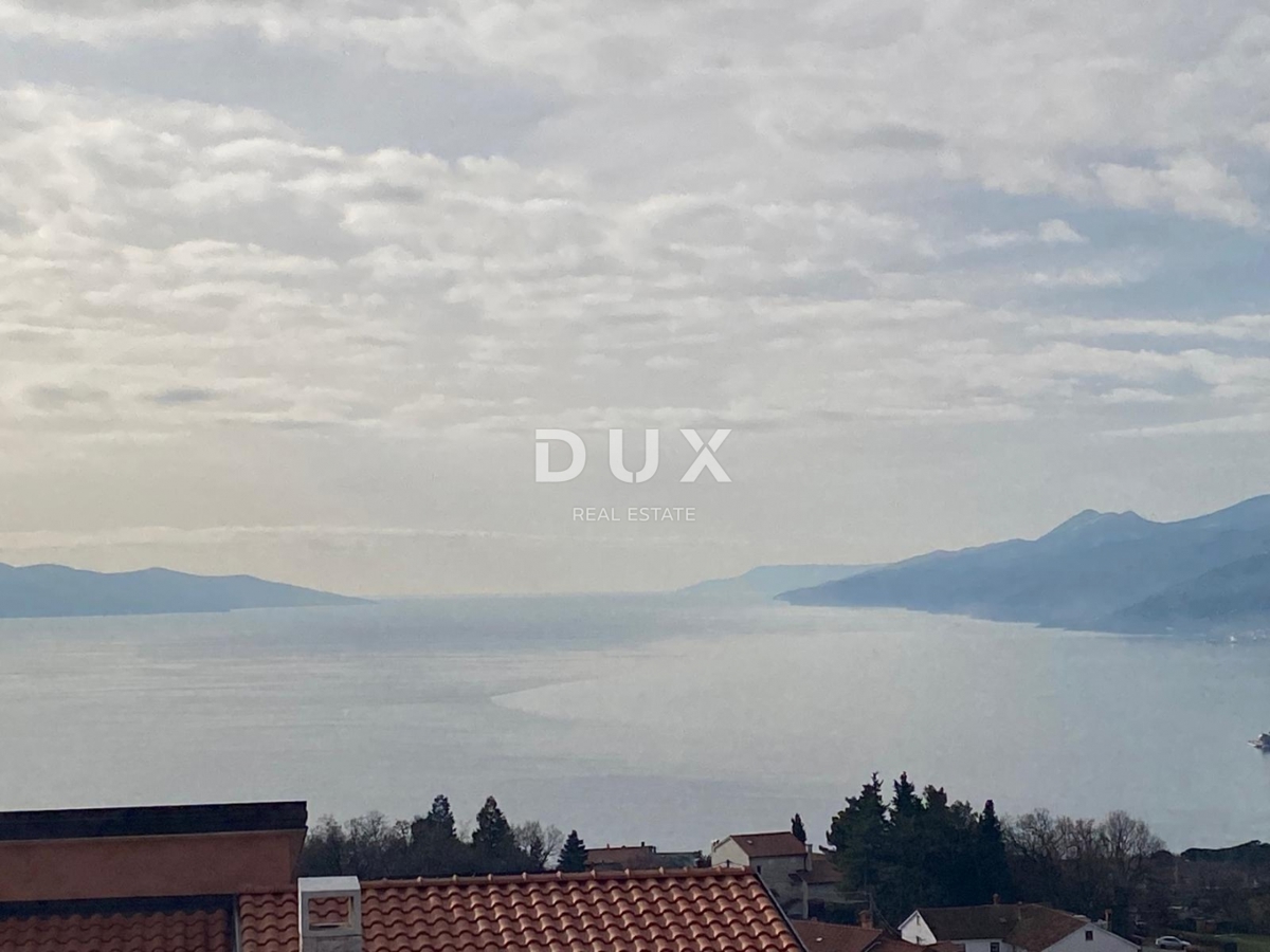 RIJEKA, KASTAV - samostojna hiša s pogledom na morje + garaža + velik vrt! PRILOŽNOST! NUJNA PRODAJA!