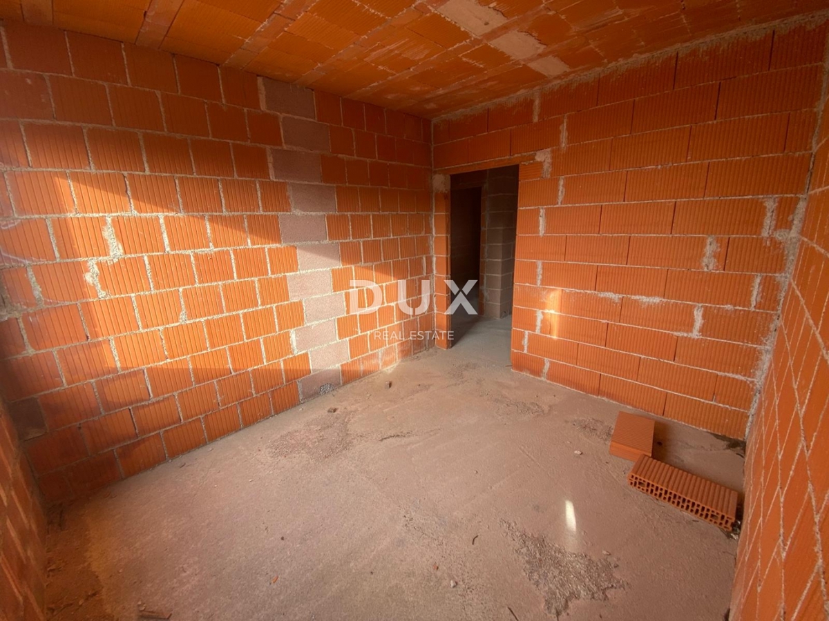 RIJEKA, KASTAV - samostojna hiša s pogledom na morje + garaža + velik vrt! PRILOŽNOST! NUJNA PRODAJA!