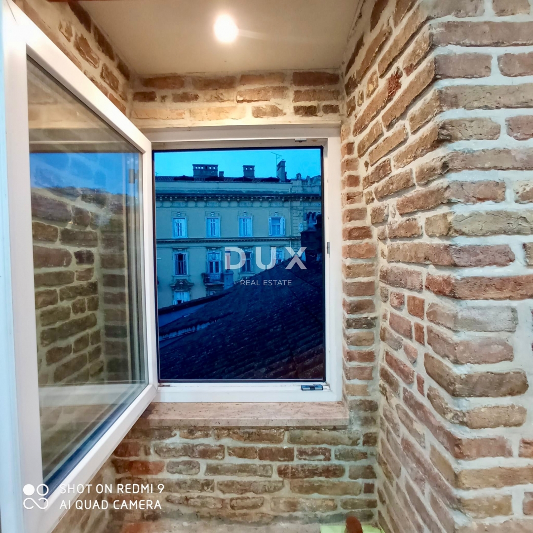 RIJEKA, CENTER - ODLIČNA INVESTICIJSKA PRILOŽNOST z začetkom prenove