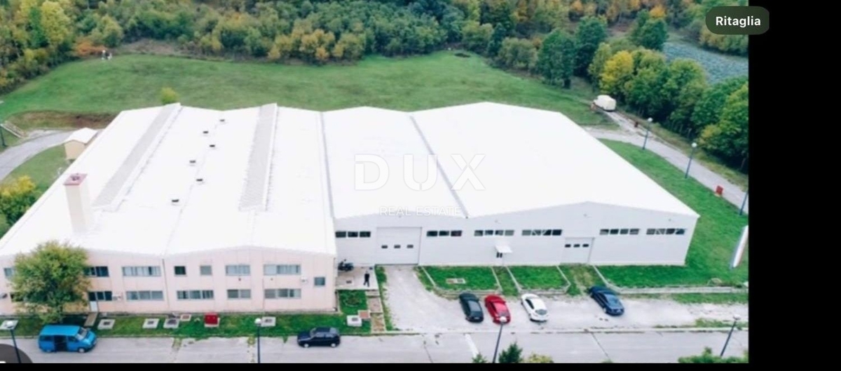 UDBINA - Investicijska priložnost - Industrijska hala 3.524 m² na parceli 18.374 m² z energetsko infrastrukturo