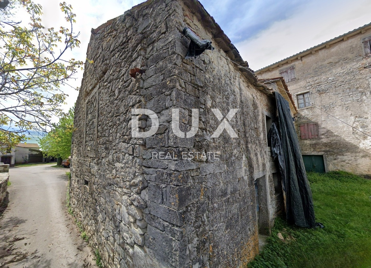 ISTRA, GRAČIŠĆE - Avtentična kamnita hiša za prenovo