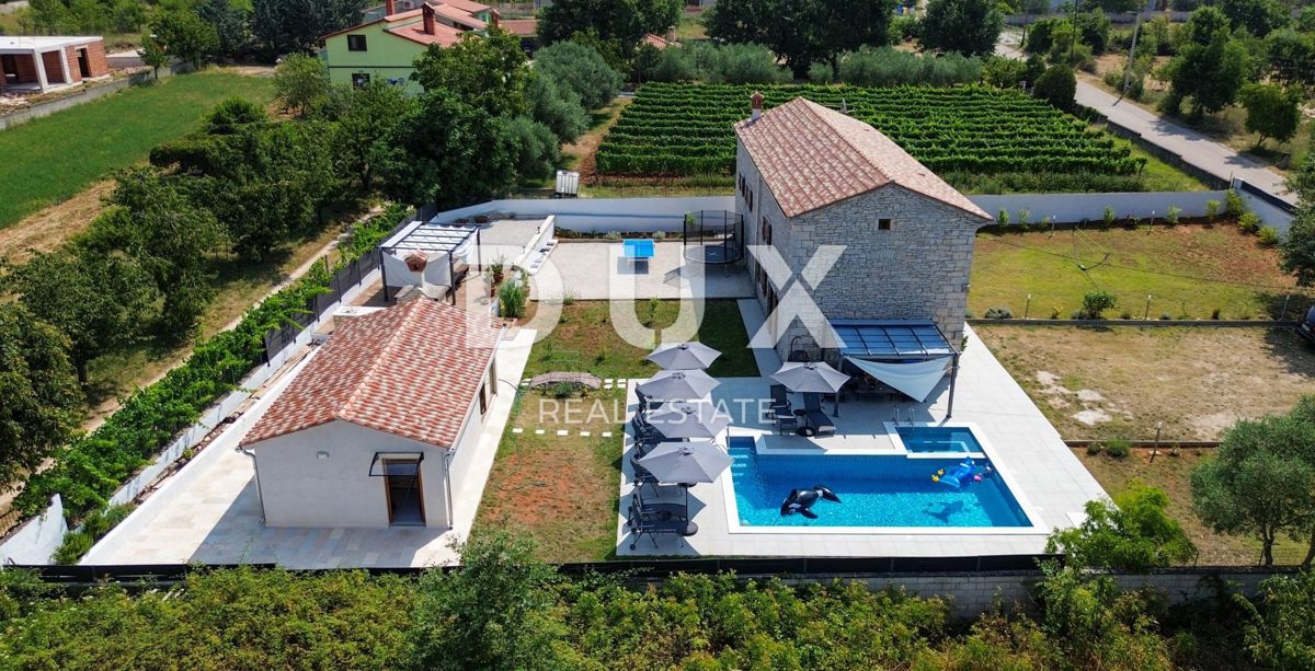 ISTRA, SVETVINČENAT - Obnovljena avtohtona kamnita hiša z bazenom