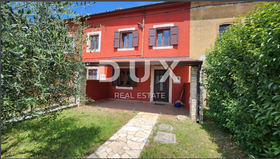 ISTRA, BUJE - prenovljena hiša s pogledom na Buje