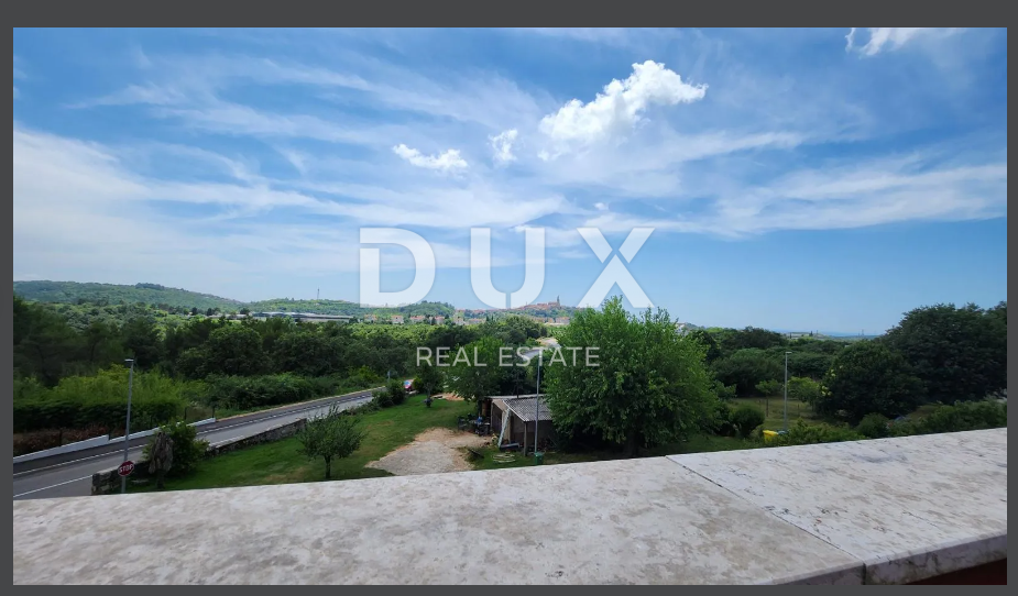 ISTRA, BUJE - prenovljena hiša s pogledom na Buje