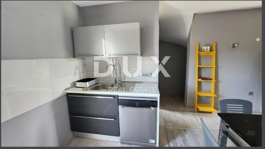 ISTRA, BUJE - prenovljena hiša s pogledom na Buje