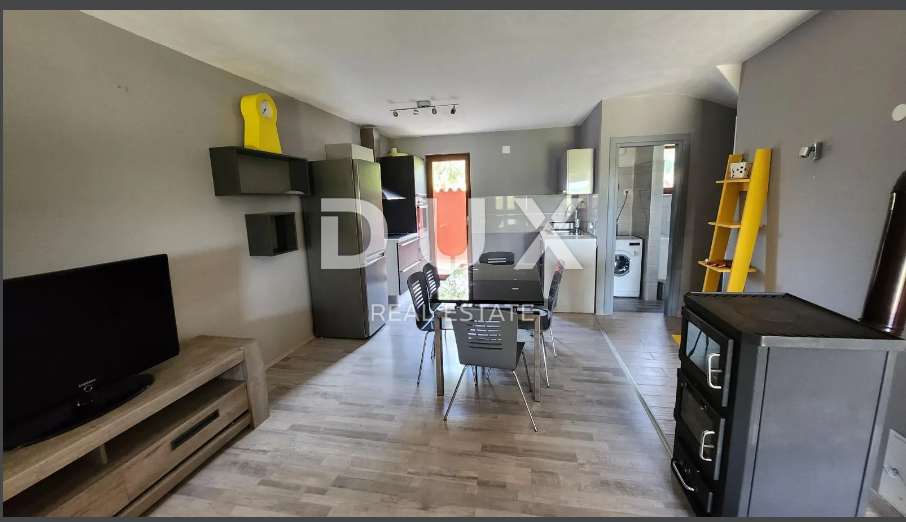 ISTRA, BUJE - prenovljena hiša s pogledom na Buje