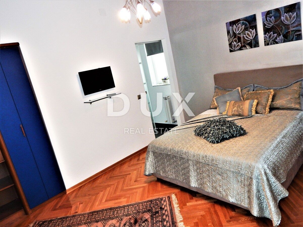 ISTRA, UMAG - Edinstvena vila z bazenom, prva vrsta do morja