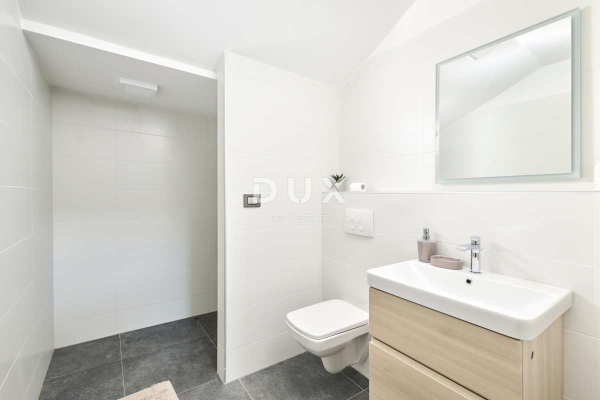 ISTRA, UMAG – Luksuzna vila, bazen, pogled na morje