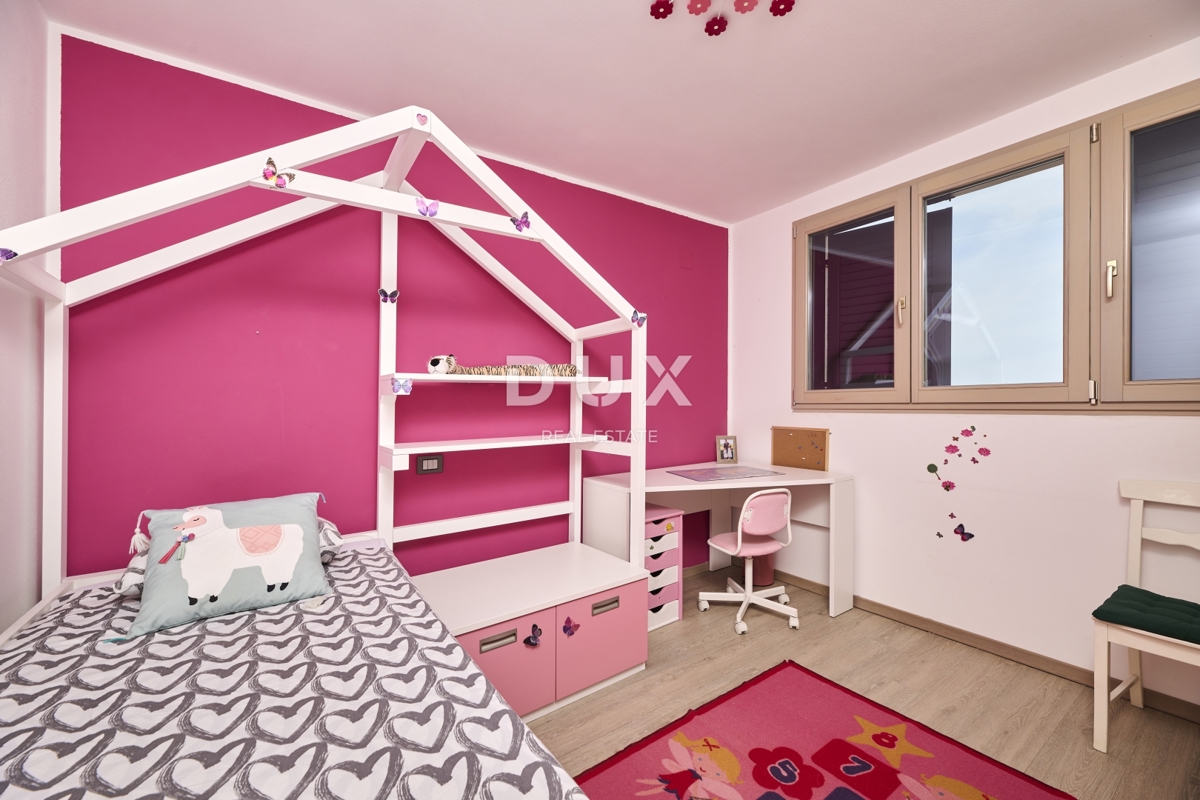 ISTRA, UMAG – Luksuzna vila, bazen, pogled na morje