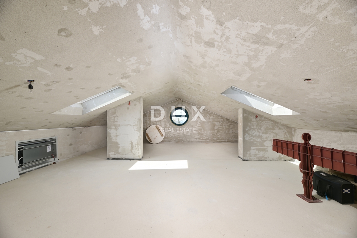 ISTRA, UMAG – Luksuzna vila, bazen, pogled na morje