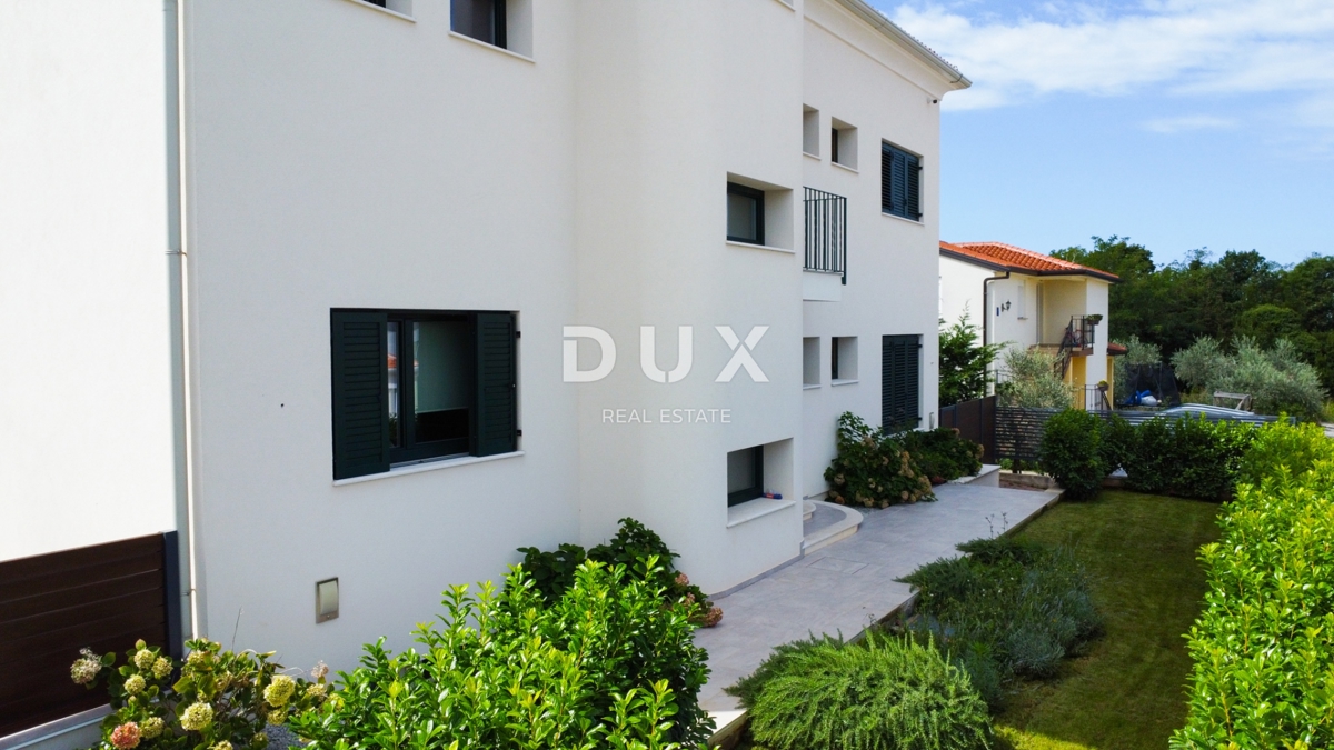 ISTRA, UMAG – Luksuzna vila, bazen, pogled na morje