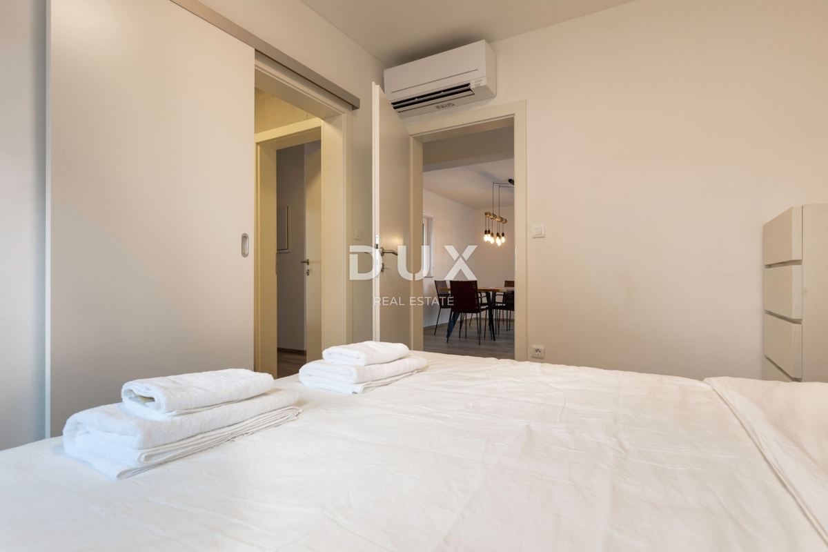 ISTRA, RABAC - Mediteranska hiša z bazenom in pogledom na morje