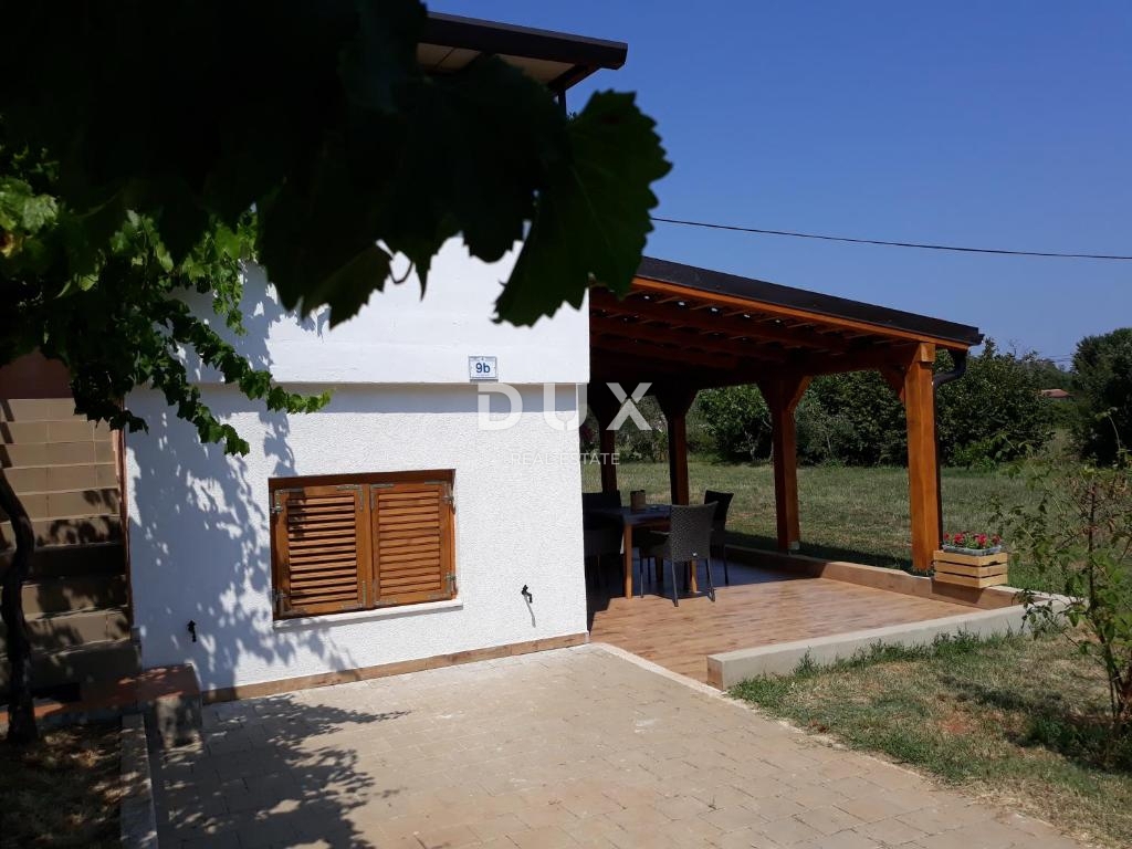 ISTRA, ROVINJ - Hiša z velikim vrtom na mirni lokaciji v bližini morja