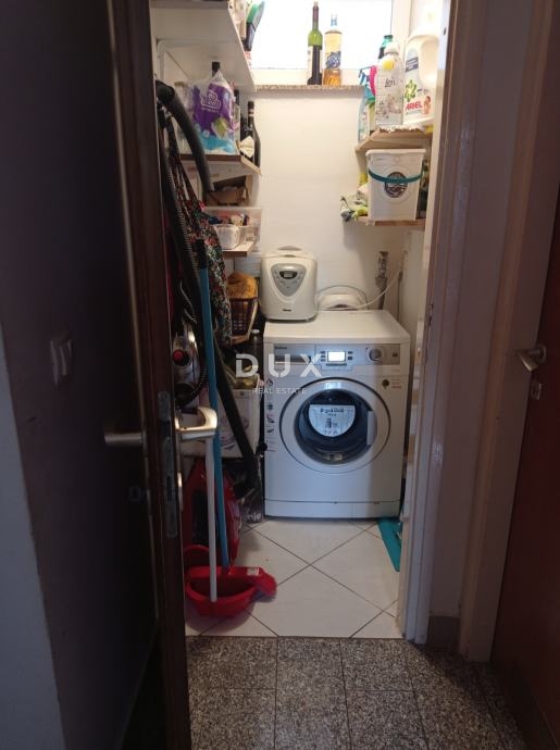 RIJEKA, KRNJEVO - Stanovanje 68,05m2, 3 spalnice + dnevna soba, pogled na morje, priložnost