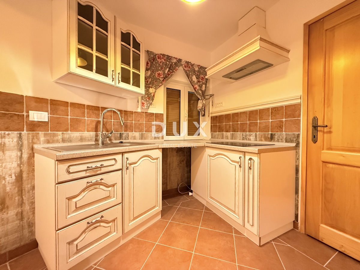 GORSKI KOTAR, MRKOPALJ - Hiša s štirimi apartmaji