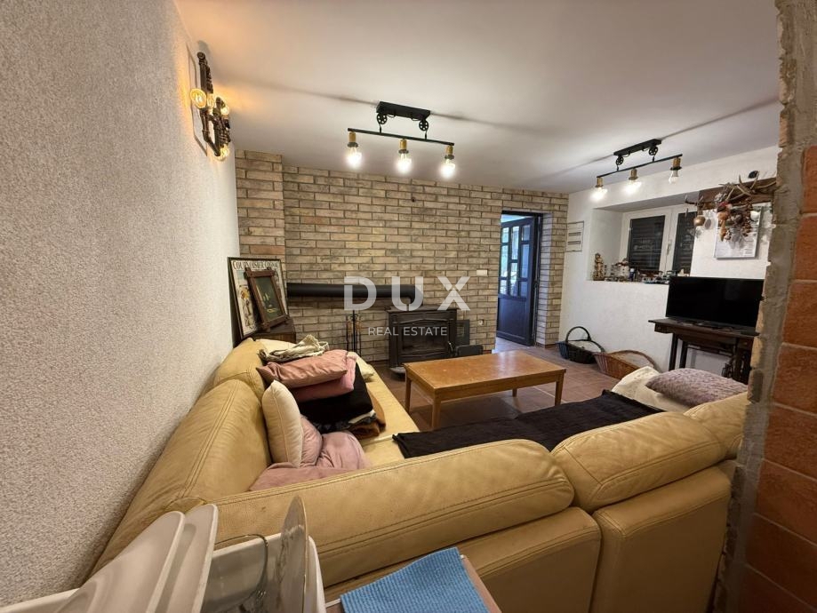 GORSKI KOTAR, MRKOPALJ - Hiša s štirimi apartmaji