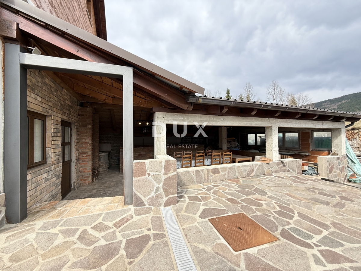 GORSKI KOTAR, MRKOPALJ - Hiša s štirimi apartmaji