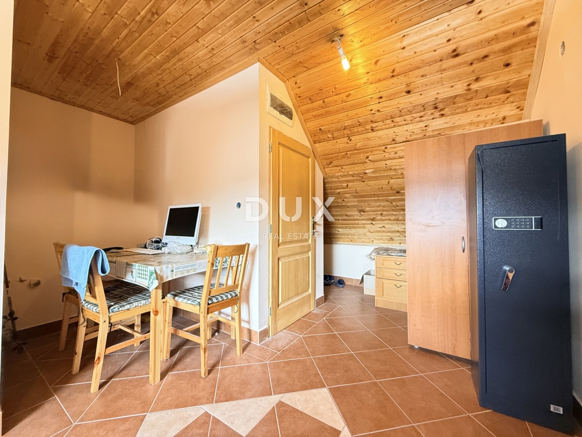 GORSKI KOTAR, MRKOPALJ - Hiša s štirimi apartmaji