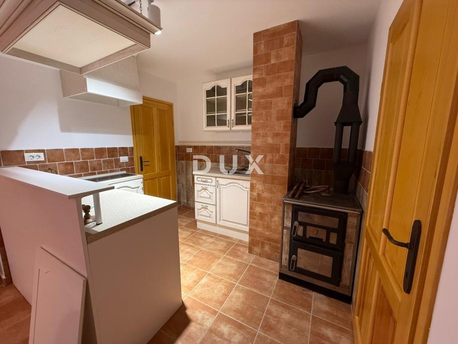 GORSKI KOTAR, MRKOPALJ - Hiša s štirimi apartmaji