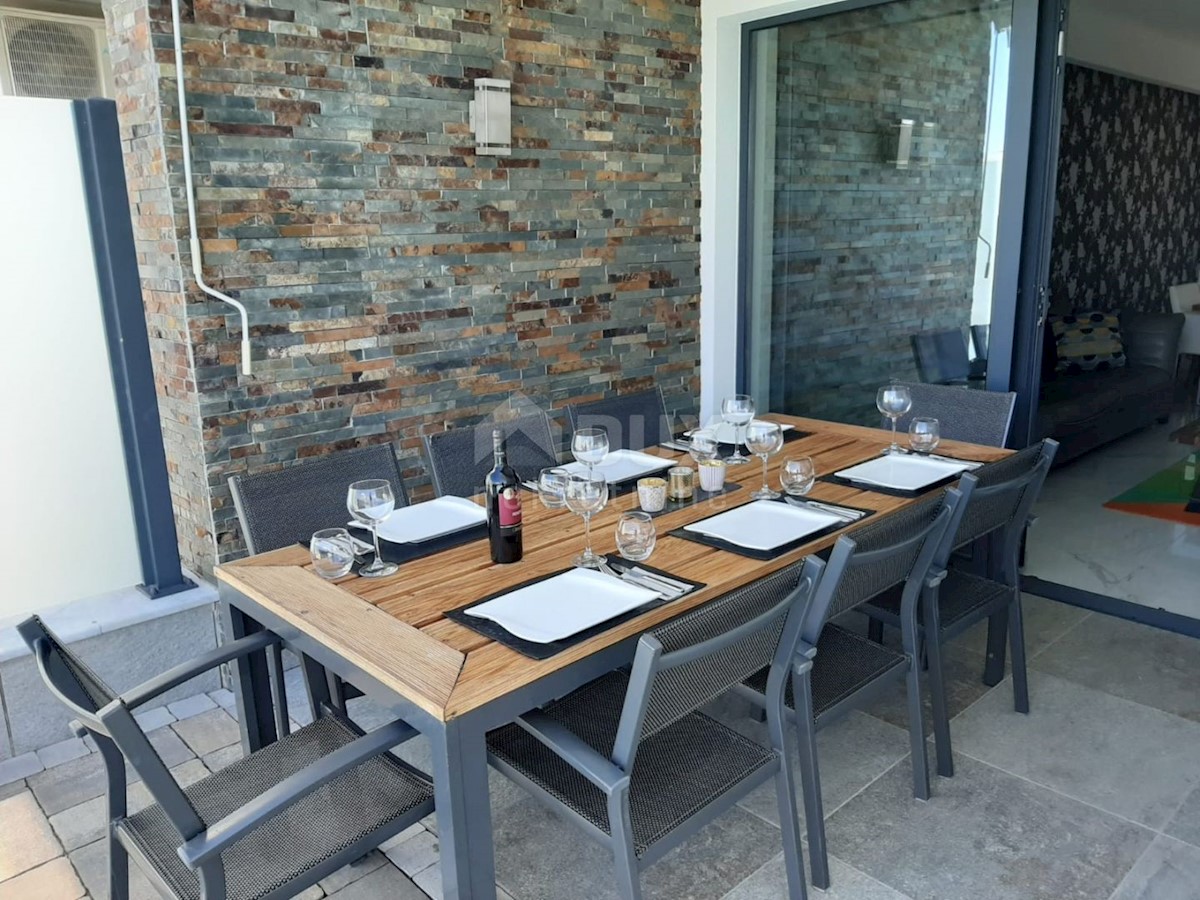 Grižane-Belgrad, Vinodolska Općina, 110m2