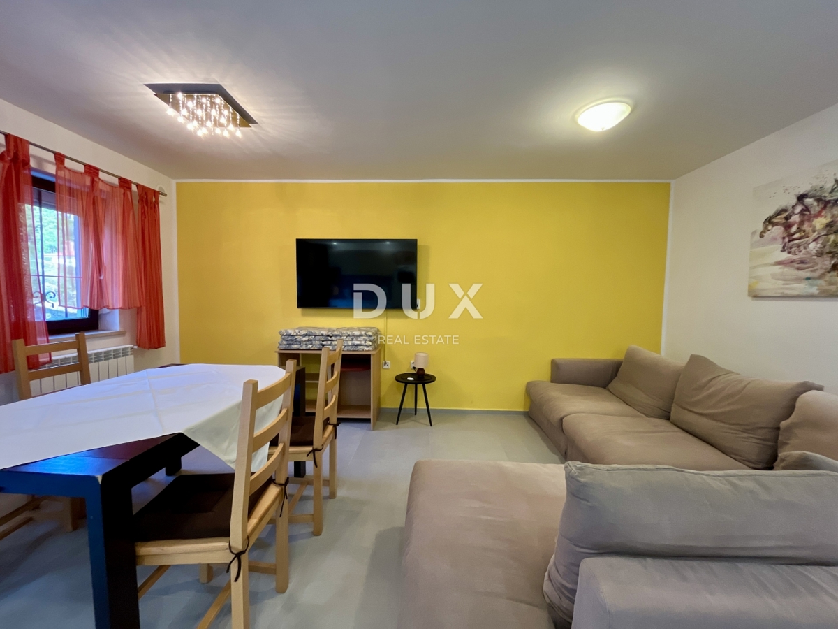 OPATIJA, LOVRAN - apartmajska hiša s pogledom na morje!